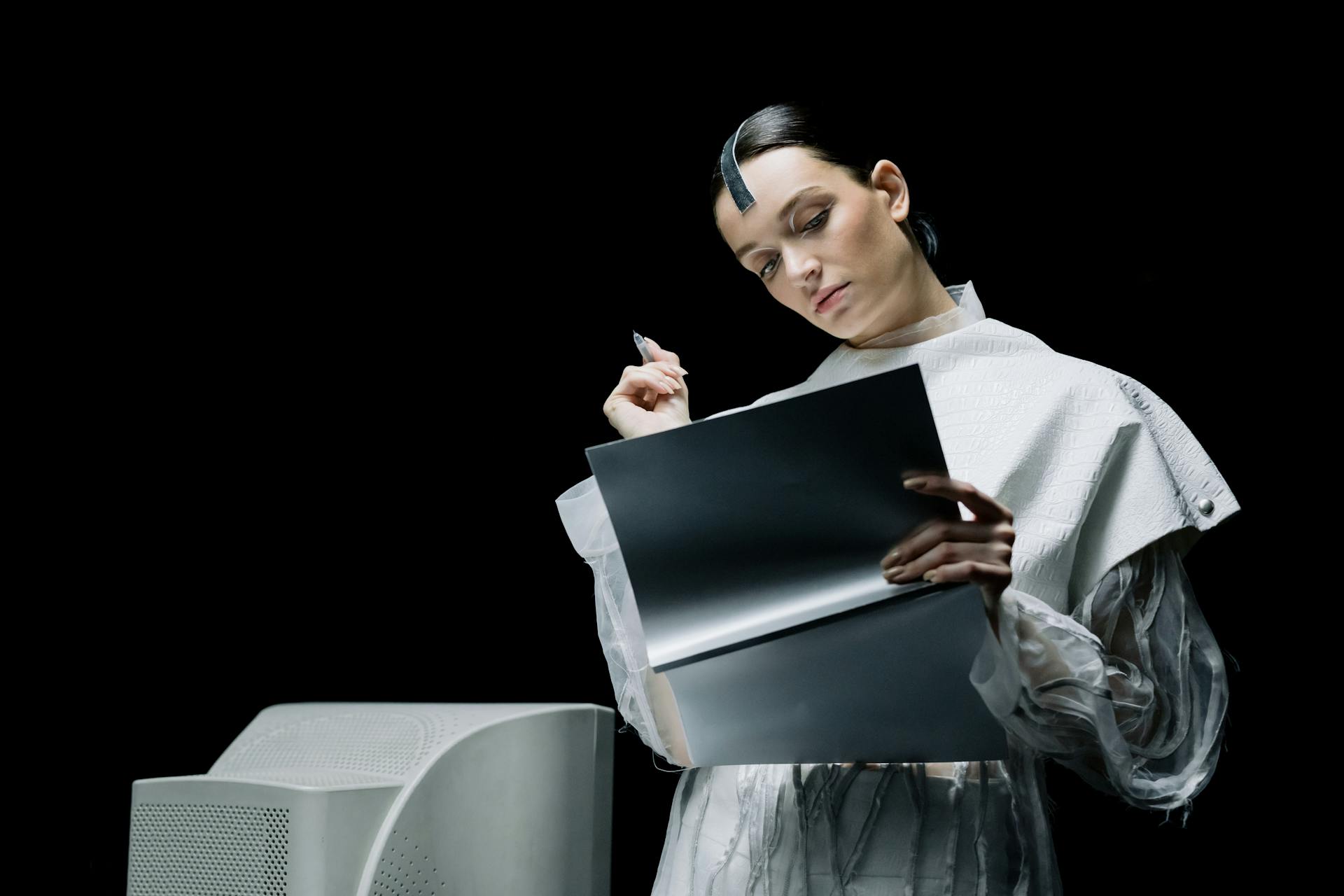 AI as Amplifier | Branding in an Age of Digital Delusions 3 AI as Amplifier | Branding in an Age of Digital Delusions